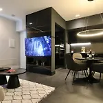 Cavour 31 1br In Heritage Building With Parking, Old Town * Ольбия