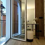 Апартаменты Cavour 31 1br In Heritage Building With Parking, Old Town