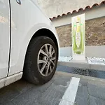 Cavour 31 1br In Heritage Building With Parking, Old Town Ольбия