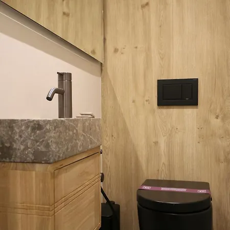 Appartement Spacious Modern Fully Equipped In Monumental Building - Parking - Historical Centre *