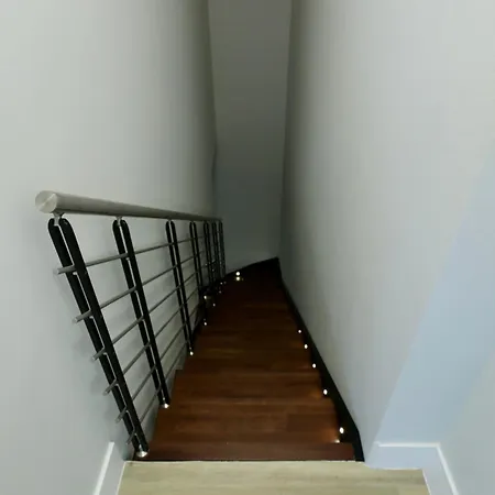 Spacious Modern Fully Equipped In Monumental Building - Parking - Historical Centre Appartement Olbia