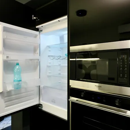 Appartement Spacious Modern Fully Equipped In Monumental Building - Parking - Historical Centre Olbia