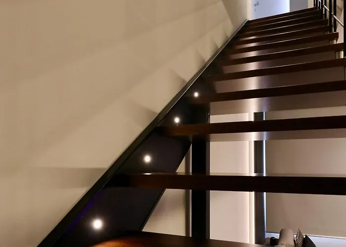 Spacious Modern Fully Equipped In Monumental Building - Parking - Historical Centre アパート オルビア