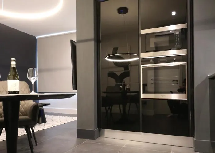 Apartamento Spacious Modern Fully Equipped In Monumental Building - Parking - Historical Centre