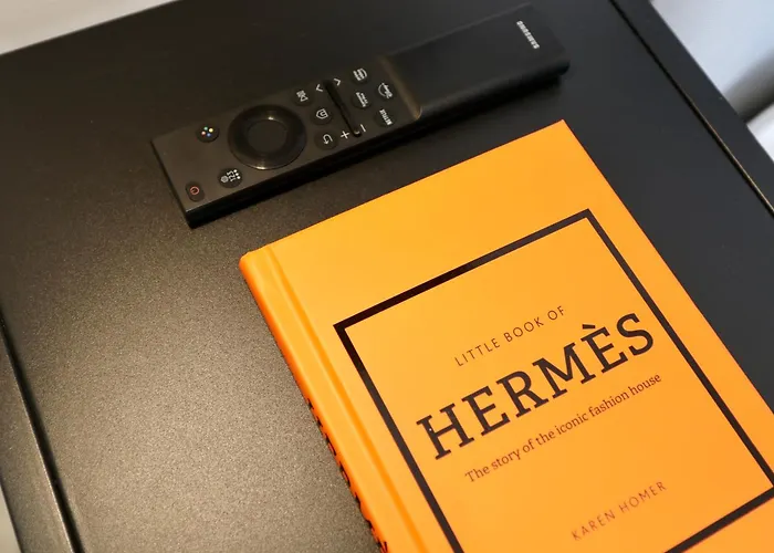 アパート Spacious Modern Fully Equipped In Monumental Building - Parking - Historical Centre オルビア