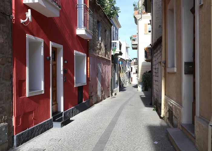 Spacious Modern Fully Equipped In Monumental Building - Parking - Historical Centre アパート