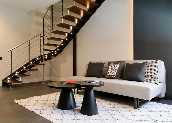 アパート Spacious Modern Fully Equipped In Monumental Building - Parking - Historical Centre オルビア