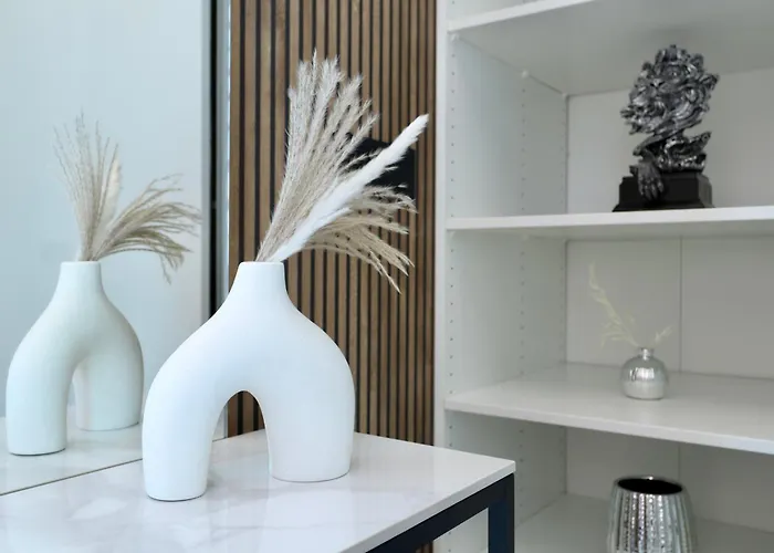 Spacious Modern Fully Equipped In Monumental Building - Parking - Historical Centre アパート オルビア